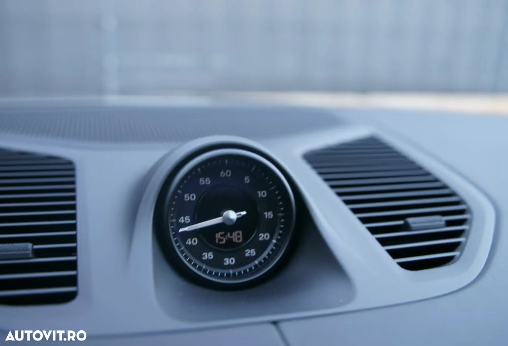 Porsche Cayenne E-Hybrid - 12