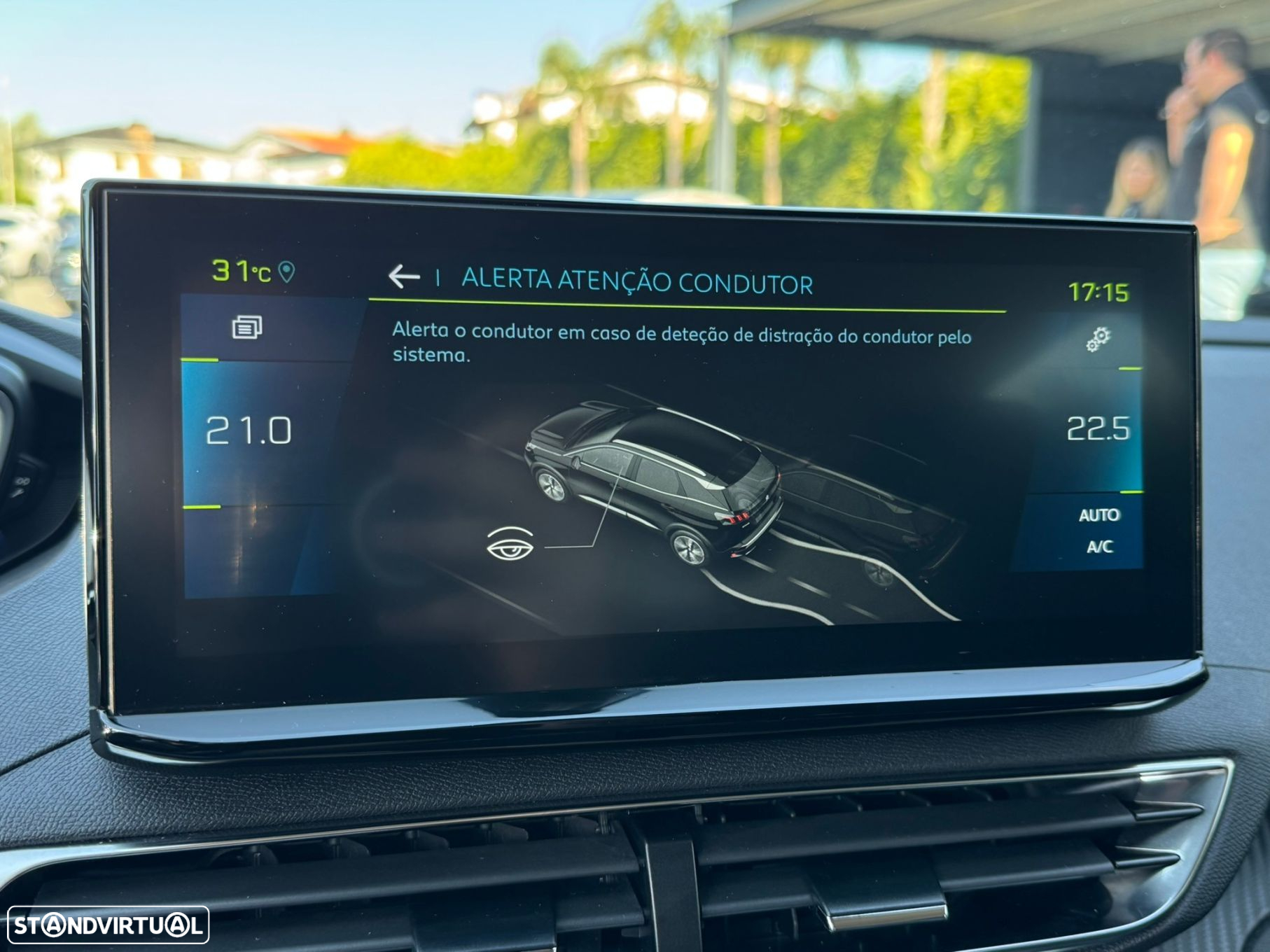 Peugeot 3008 1.6 Hybrid Allure e-EAT8 - 48