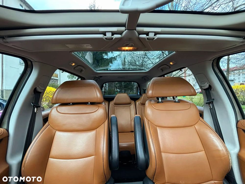 Citroën C4 Grand Picasso 2.0 HDi Exclusive - 4