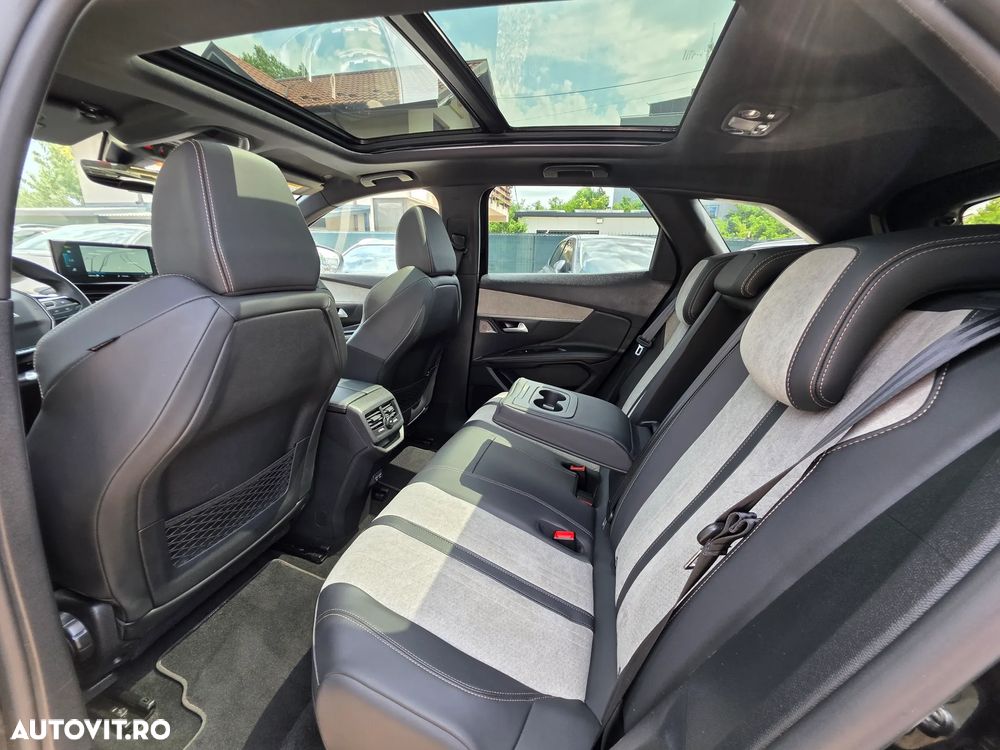 Peugeot 3008 225 e-EAT8 GT Pack - 19