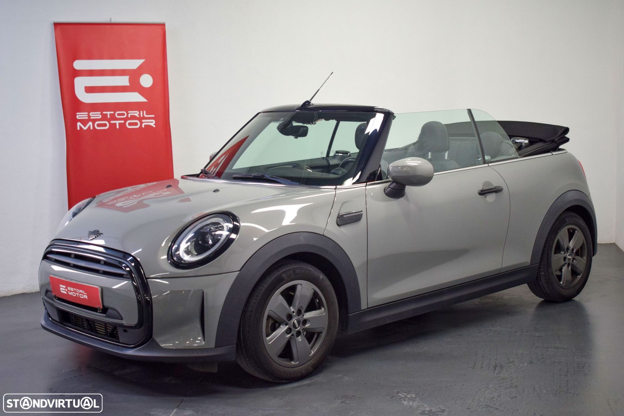 MINI Cabrio One - 1