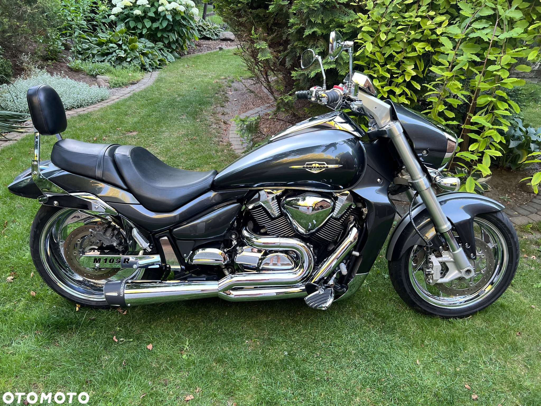 Suzuki Intruder - 19
