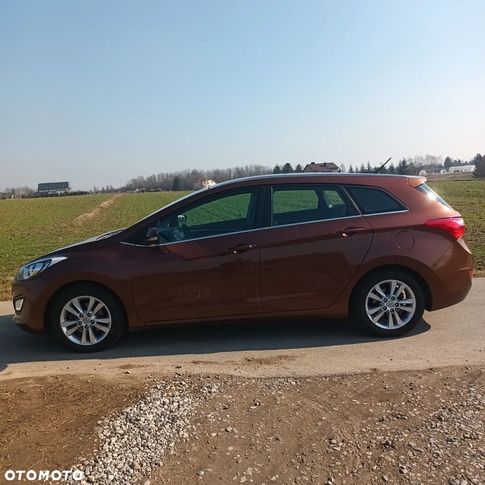 Hyundai i30 i30cw 1.6 CRDi Trend - 9