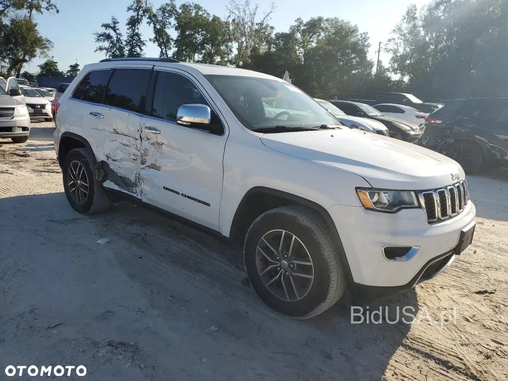 Jeep Grand Cherokee - 4