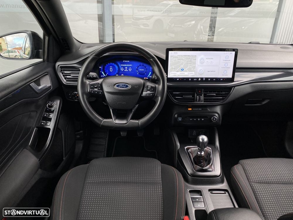 Ford Focus SW 1.0 EcoBoost MHEV ST-Line - 4