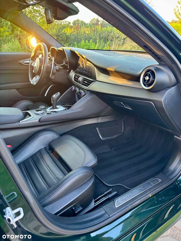 Alfa Romeo Giulia 2.0 Turbo Veloce Q4 - 28