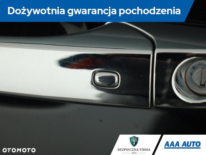 Jeep Grand Cherokee - 11