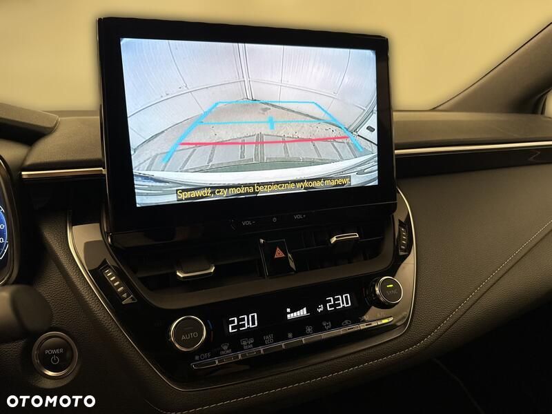 Toyota Corolla 1.8 Hybrid Comfort - 17