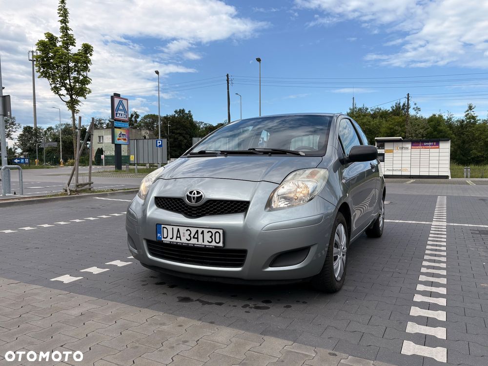 Toyota Yaris 1.0 Luna A/C - 1