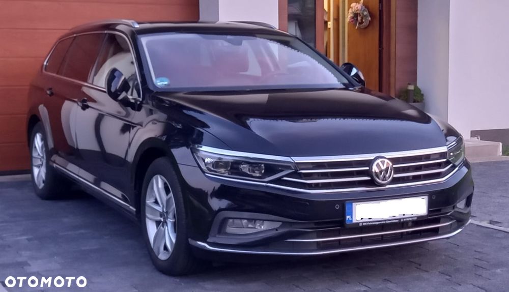 Volkswagen Passat 2.0 TDI SCR 4Mot DSG Highline - 2