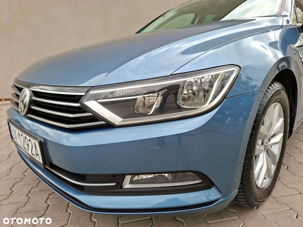 Volkswagen Passat - 13