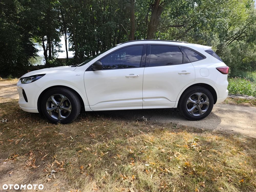 Ford Kuga 1.5 EcoBoost ST-LINE - 4