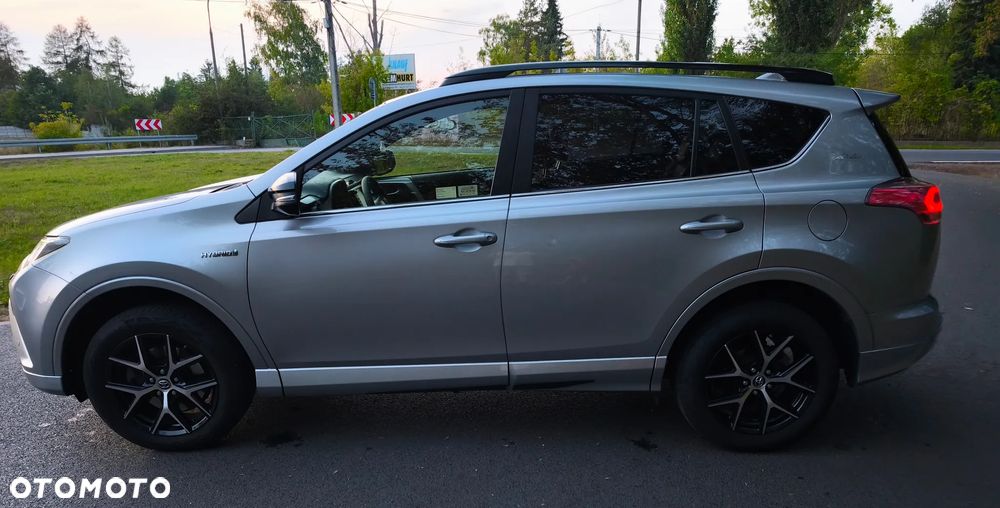 Toyota RAV4 Hybrid Selection 4x2 - 2