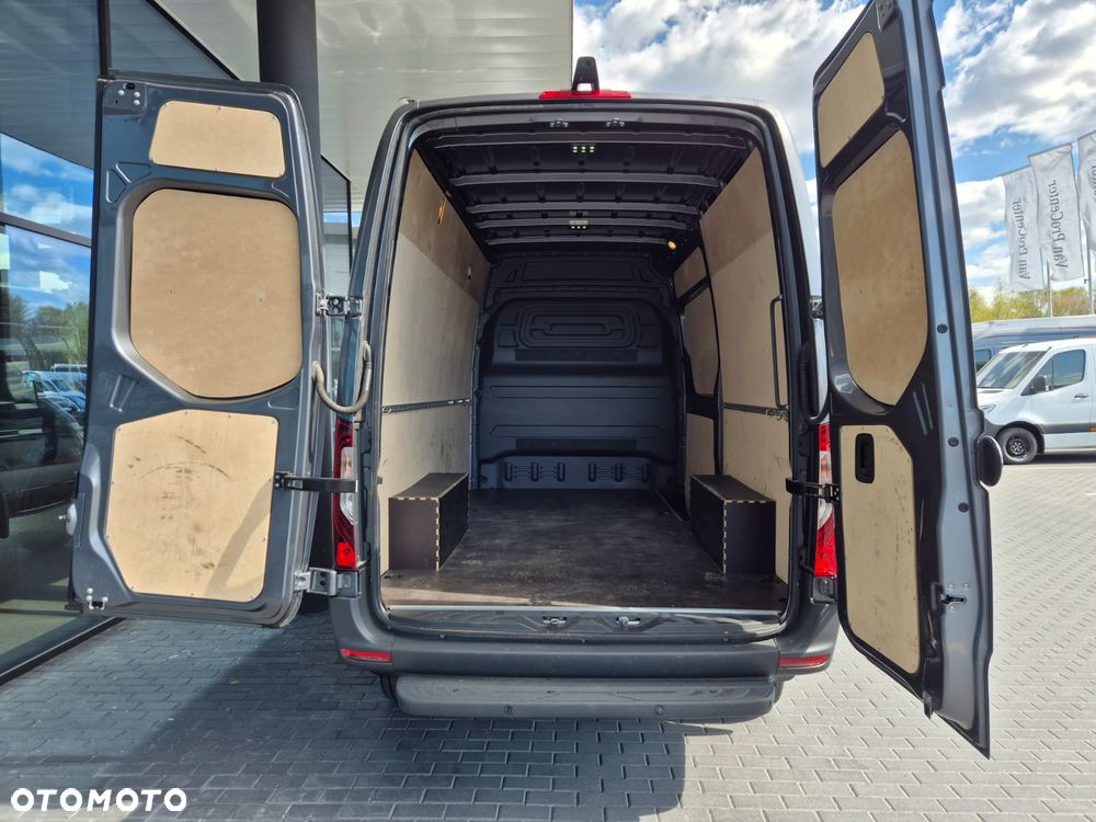 Mercedes-Benz Sprinter 319 4x4 - 20