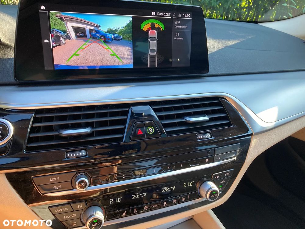 BMW Seria 5 520d Luxury Line - 16
