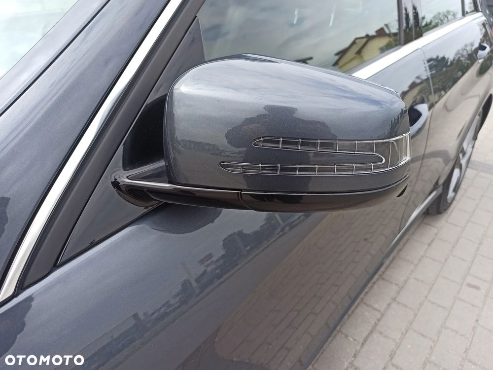 Mercedes-Benz Klasa E 250 CDI 7G-TRONIC Elegance - 11