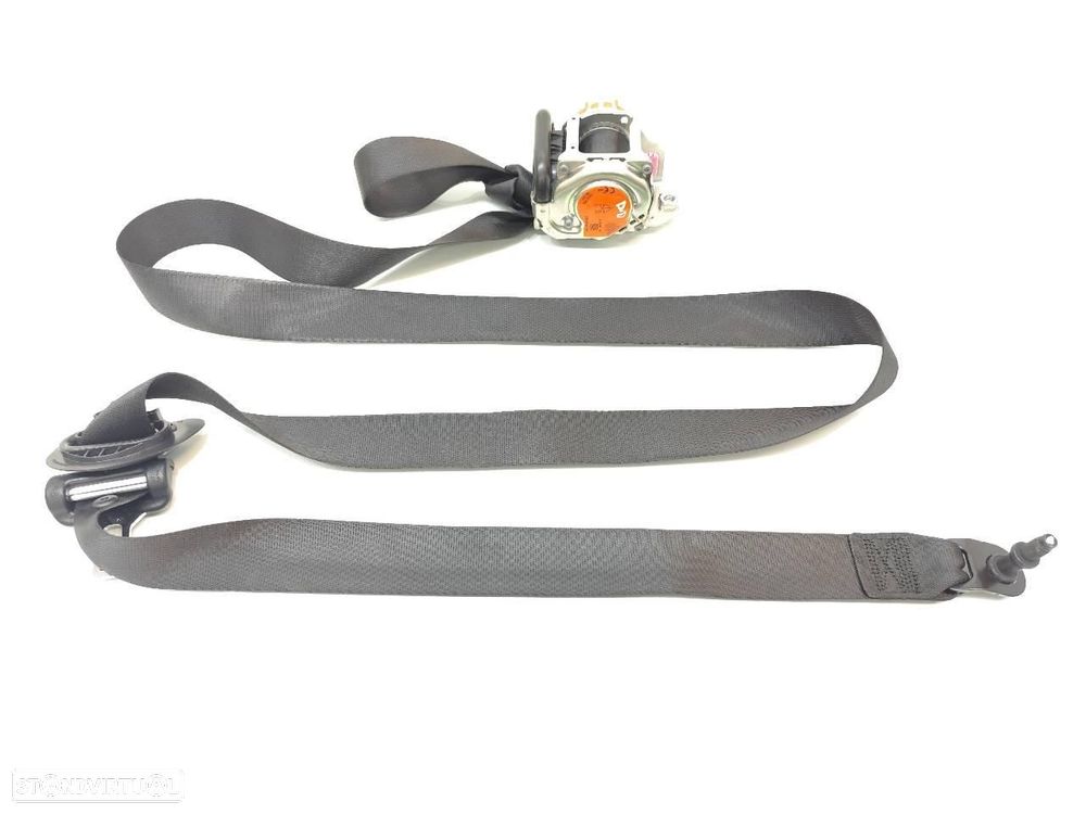 CINTO DE SEGURANÇA FRENTE DIREITO MERCEDES-BENZ CLASE GLA BM 247 - 1