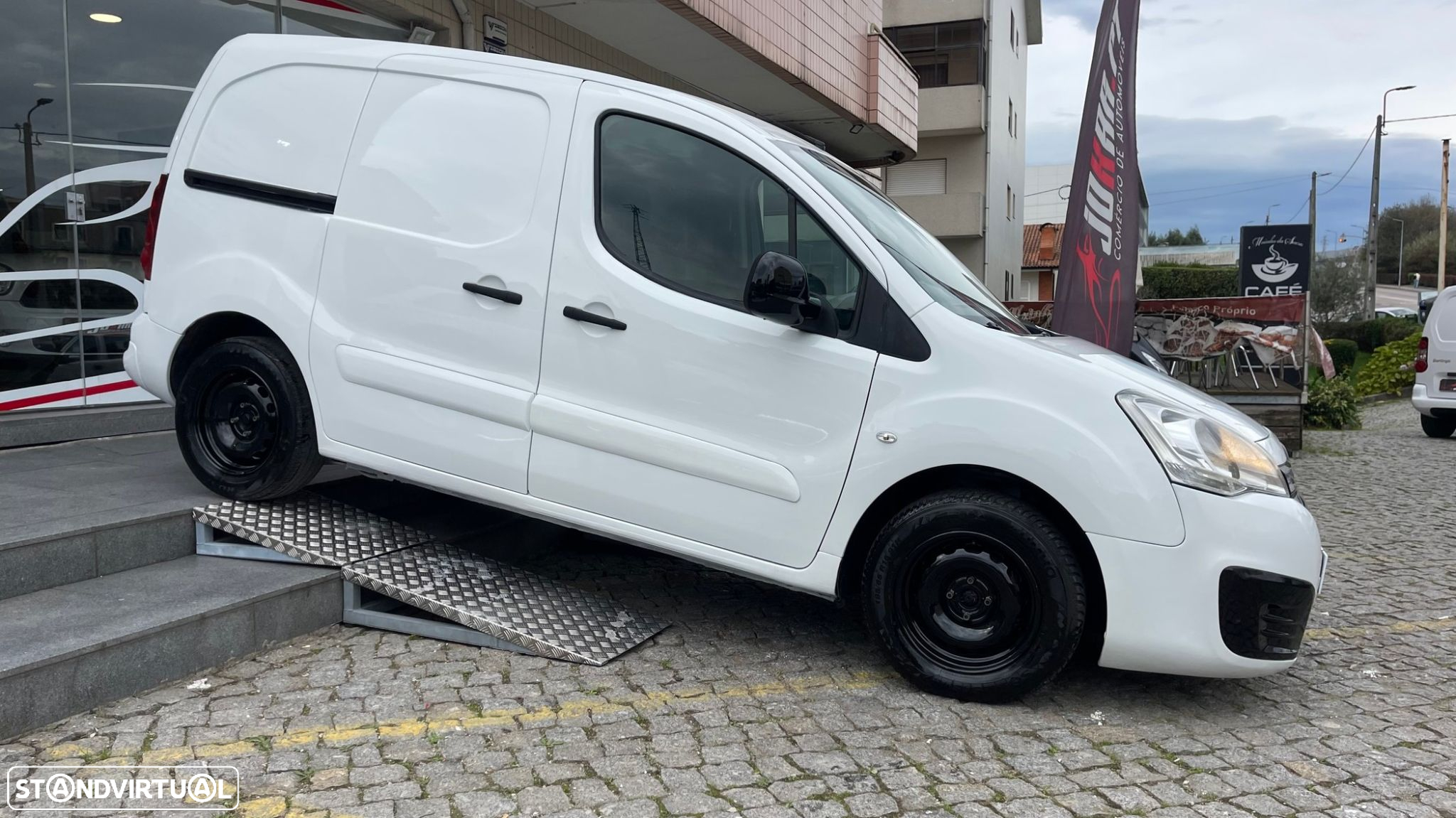 Citroën Berlingo 1.6 BlueHDi Feel - 8
