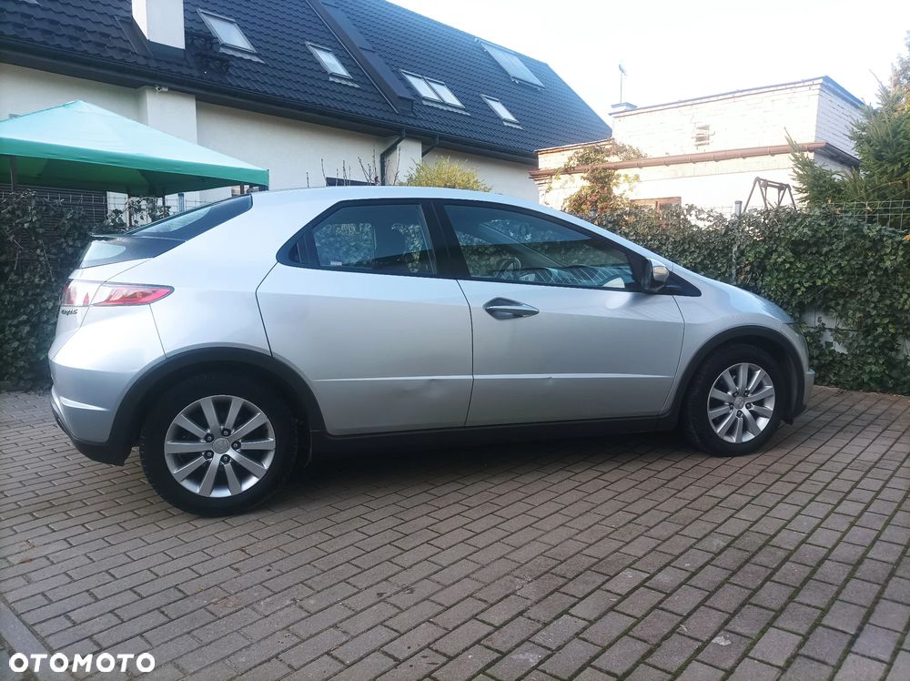 Honda Civic 2.2i-CTDi Comfort - 8