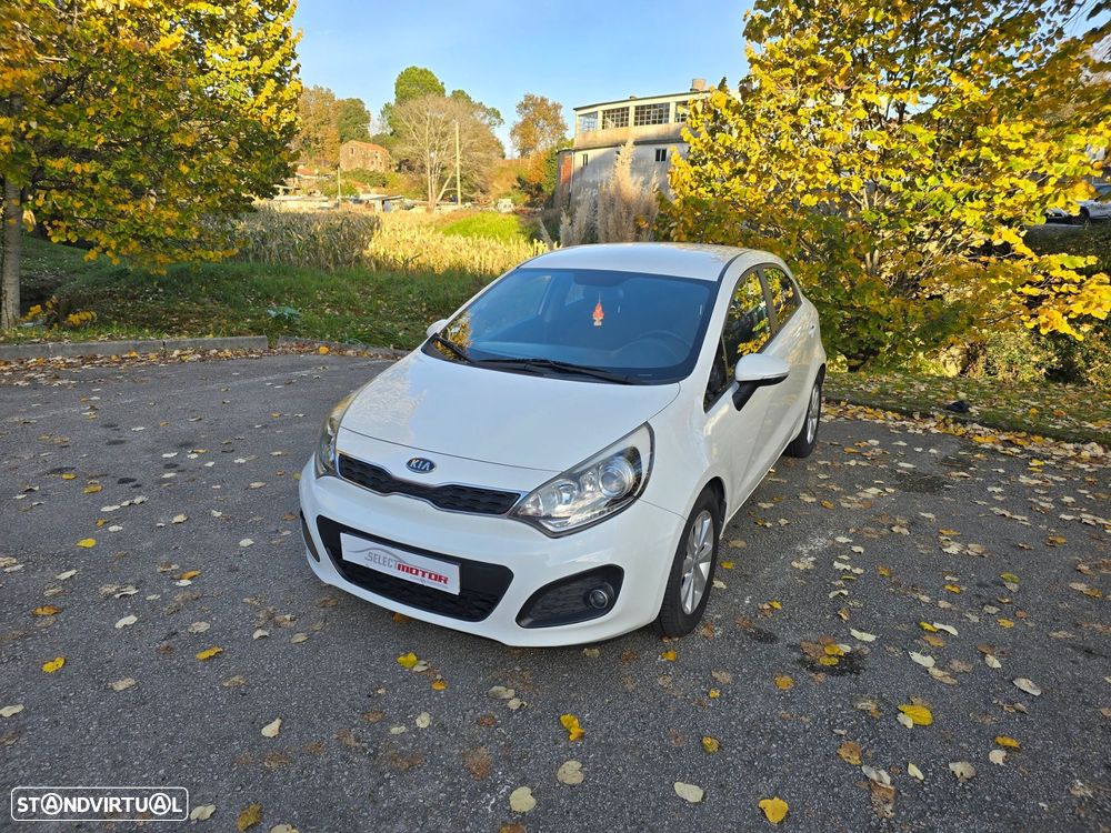 Kia Rio 1.2 CVVT LX - 4