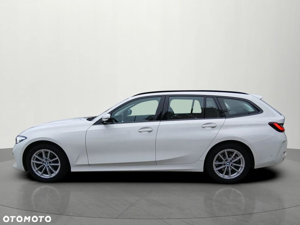 BMW Seria 3 318d MHEV - 3