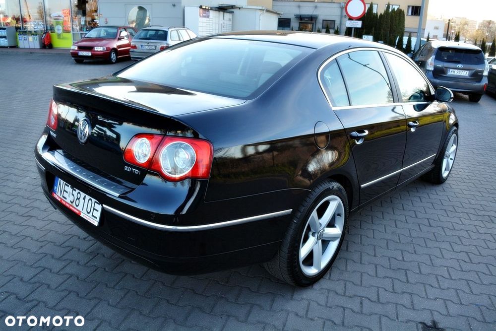 Volkswagen Passat 2.0 TDI DPF Comfortline DSG - 4