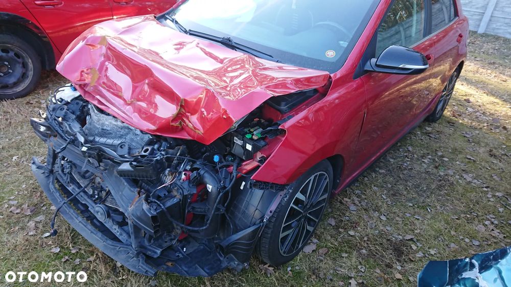Kia Rio - 7