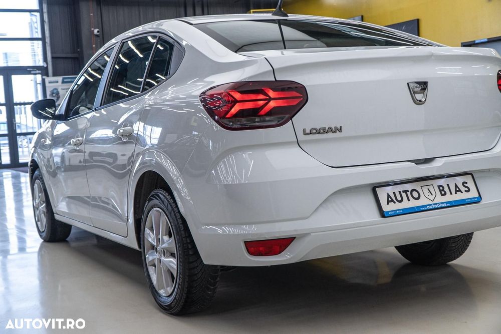 Dacia Logan TCe 90 MT6 Prestige - 31