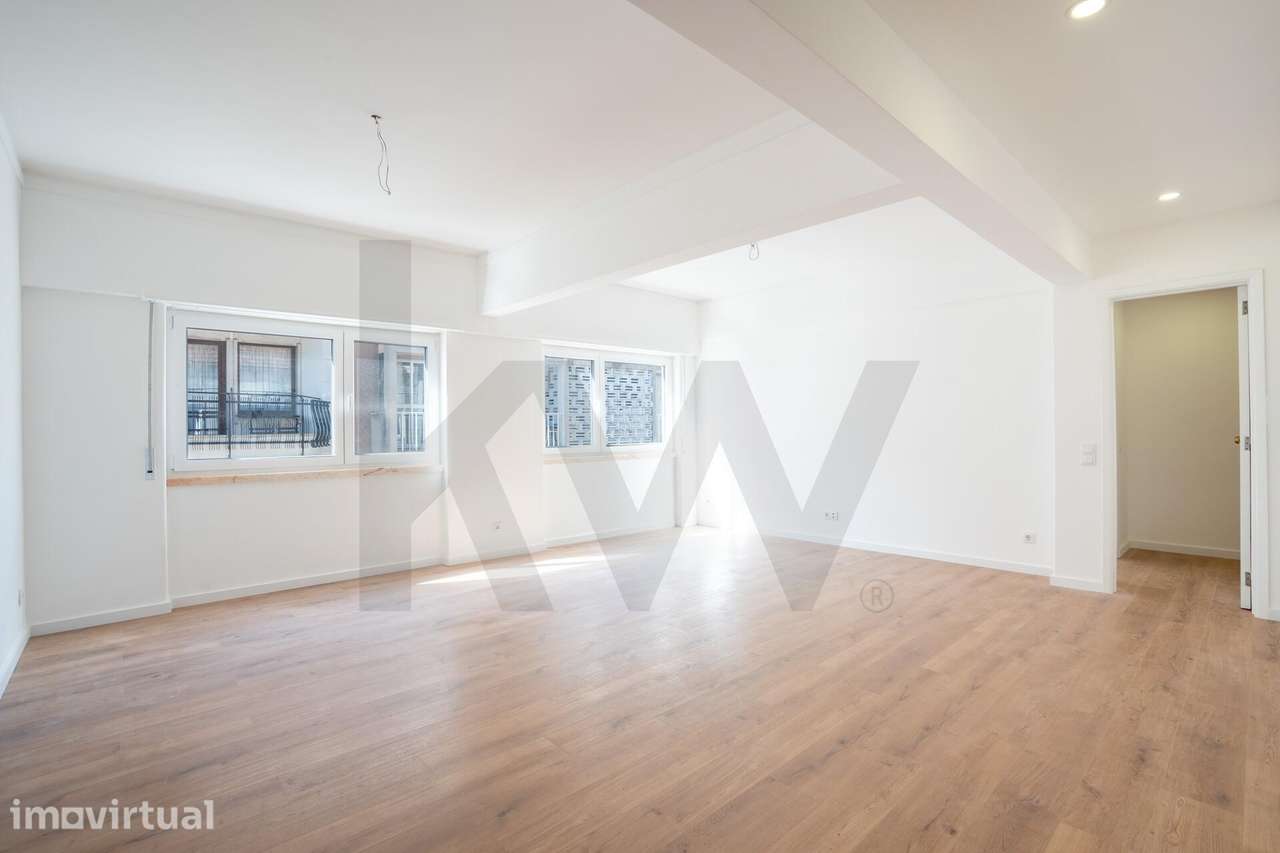 Apartamento T4 convertido em T3 | 102 m2 | Estrela, Lisboa - Grande imagem: 3/19