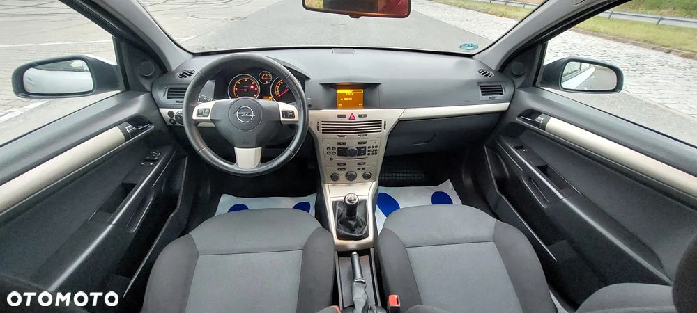Opel Astra III 1.7 CDTI - 19