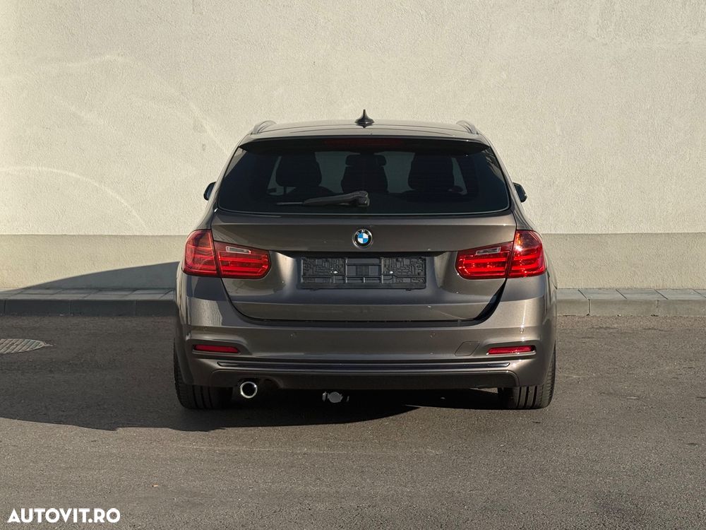 BMW Seria 3 320d Touring Aut. Efficient Dynamics Edition - 10
