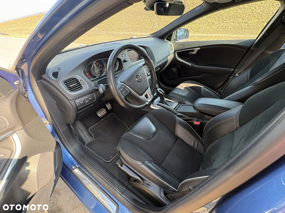 Volvo V40 T3 Drive-E Dynamic Edition - 9