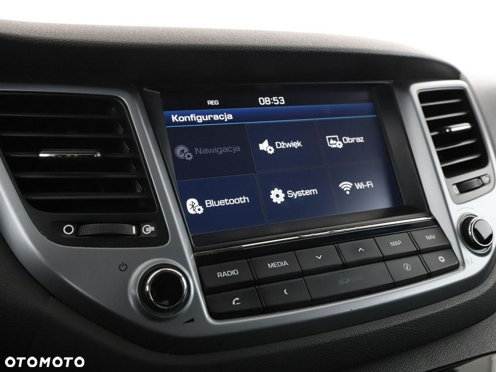 Hyundai Tucson 2.0 CRDi 4WD Automatik Style - 24