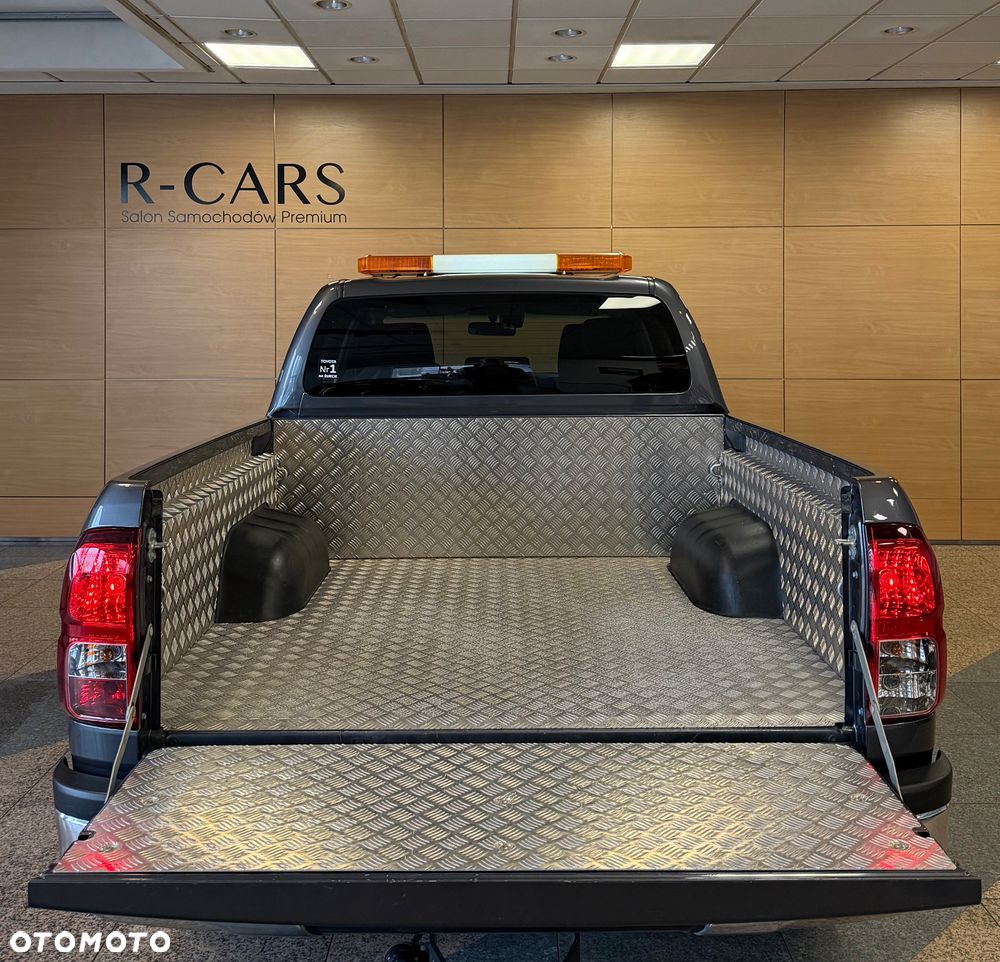 Toyota Hilux 2.4 D-4D Double Cab SR 4x4 - 8