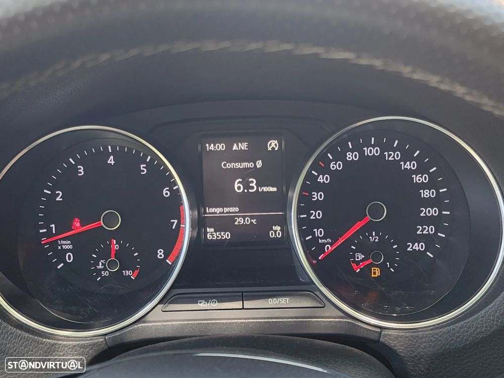 VW Polo - 24