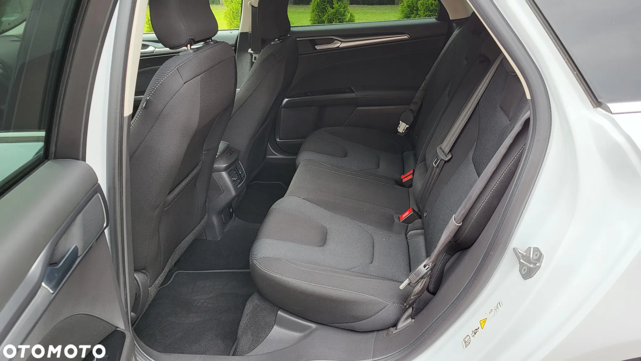 Ford Mondeo 2.0 TDCi Titanium - 11