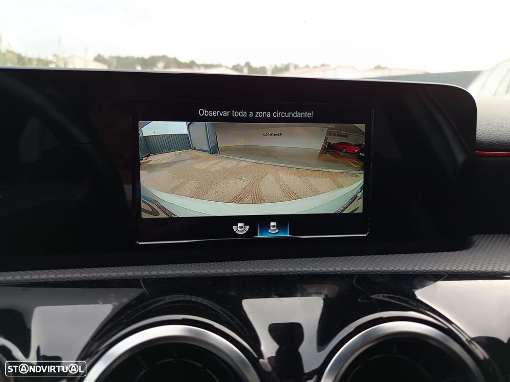 Mercedes-Benz A 200 AMG Line - 21