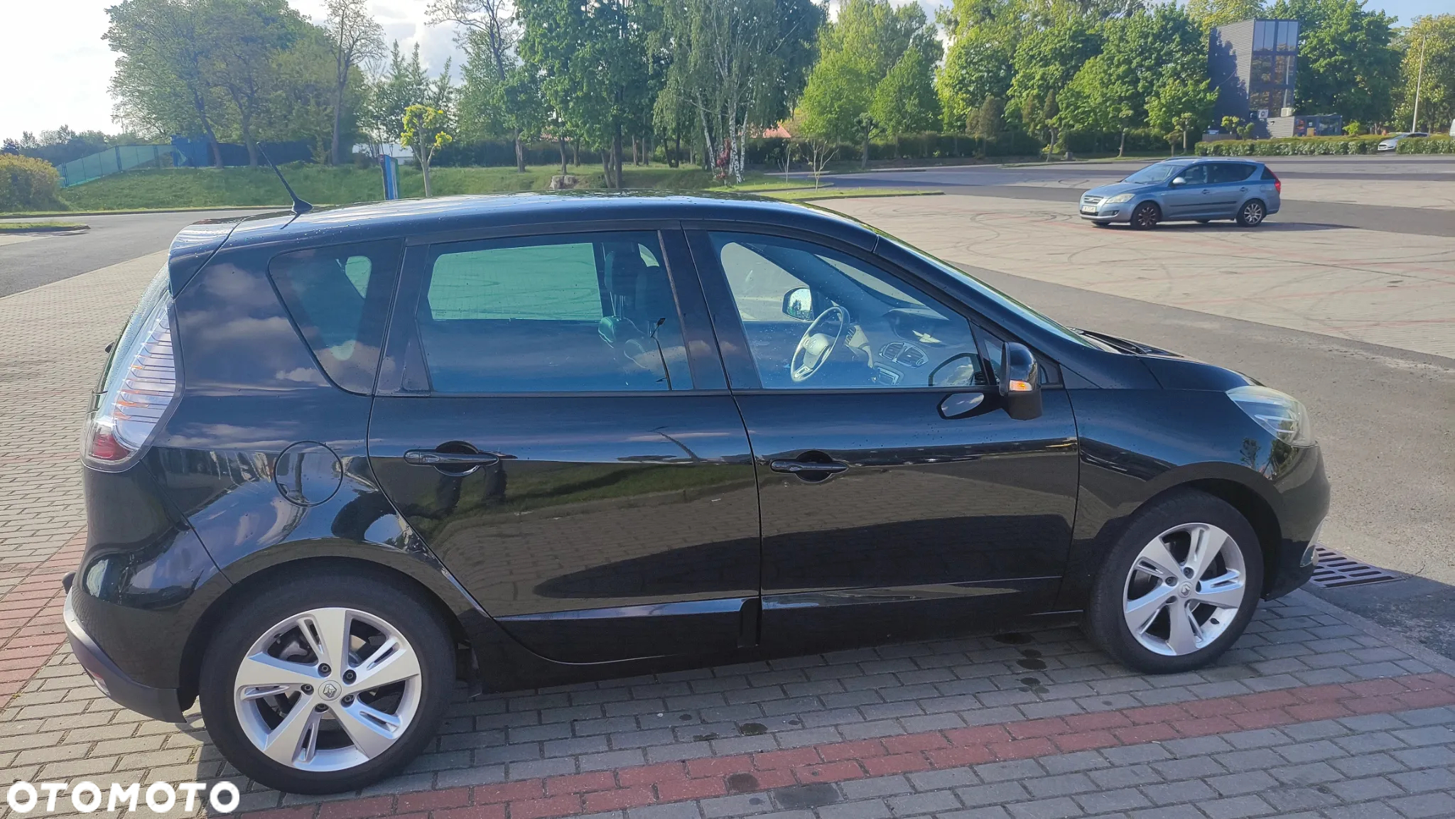 Renault Scenic - 8