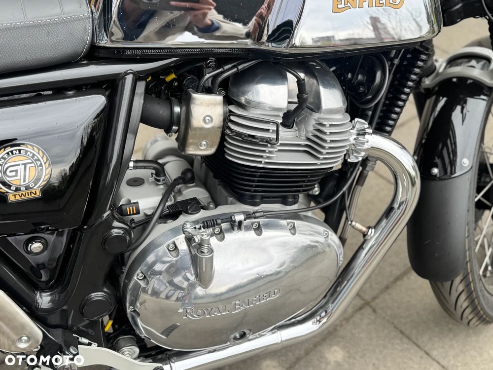 Royal Enfield Continental - 4