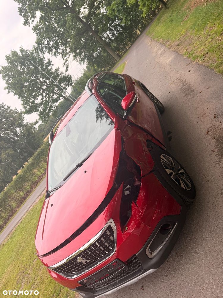 Peugeot 2008 1.2 Pure Tech GPF Active S&S EAT6 - 4