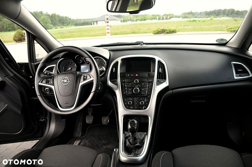 Opel Astra - 18
