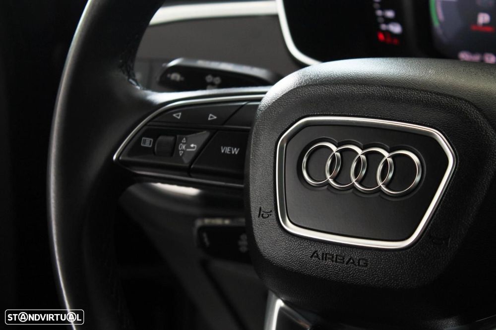 Audi Q3 45 TFSIe S tronic S line - 24