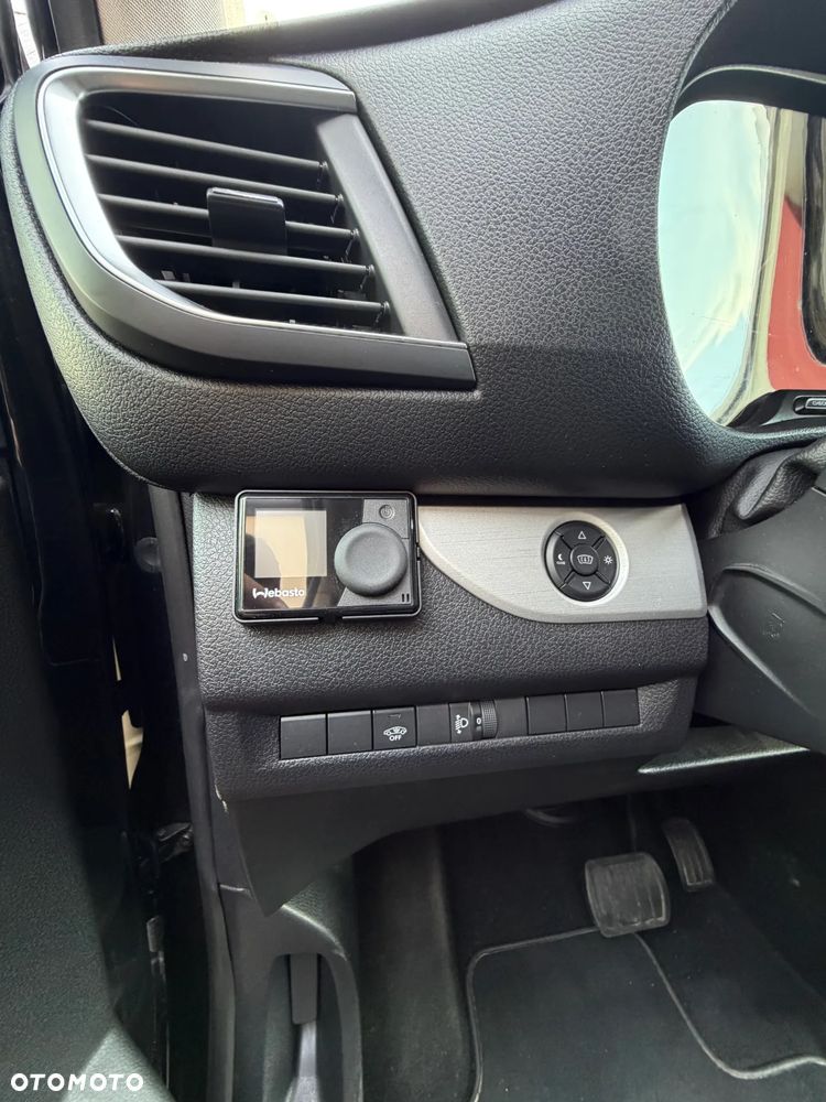 Peugeot Traveller L2 2.0 EAT8 Business VIP - 9