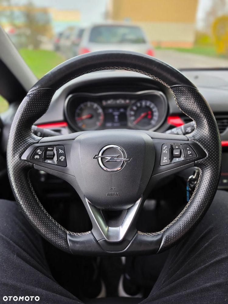 Opel Corsa 1.4 T GSi S&S - 8