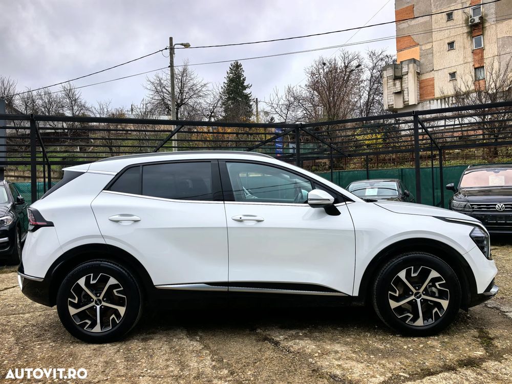 Kia Sportage 1.6T-GDI Hybrid 2WD Aut. Spirit - 12