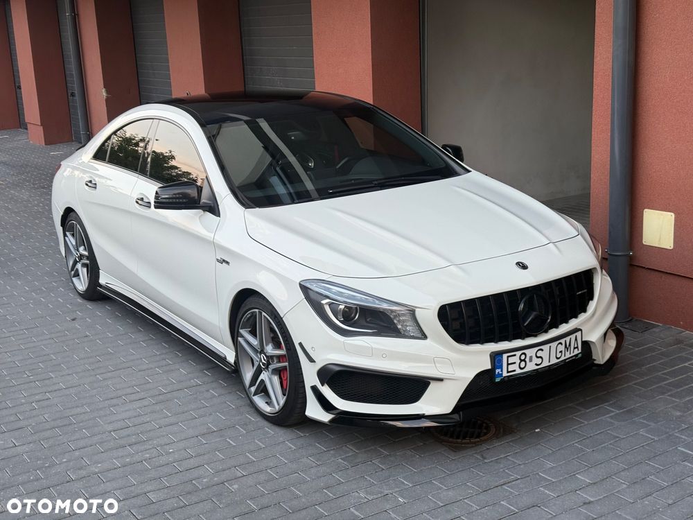 Mercedes-Benz CLA 45 AMG 4-Matic - 5