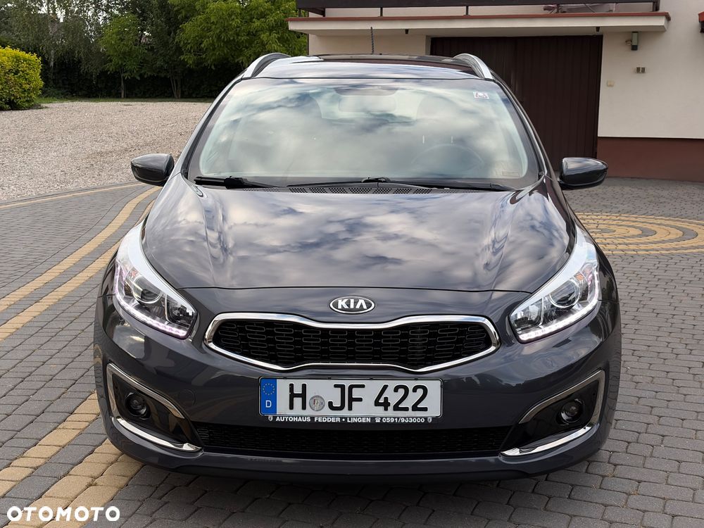 Kia Ceed 1.6 CRDi 136 ISG Platinum Edition - 2