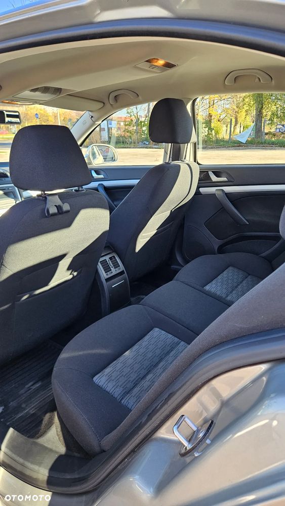 Skoda Octavia 1.4 TSI Ambiente - 13