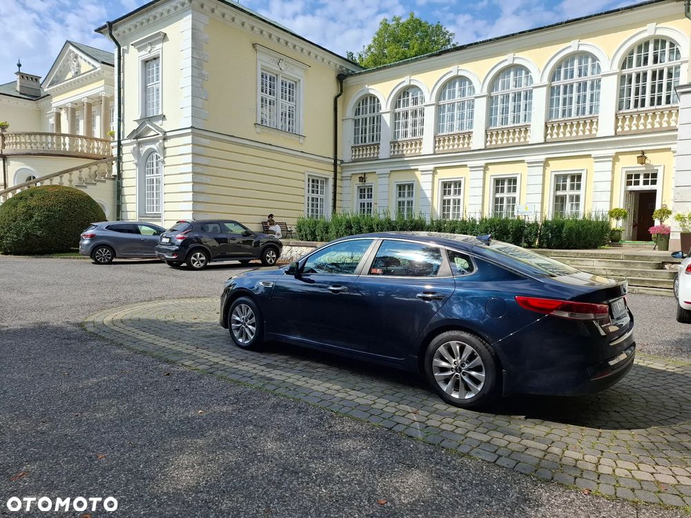 Kia Optima 1.7 CRDI M DCT - 3