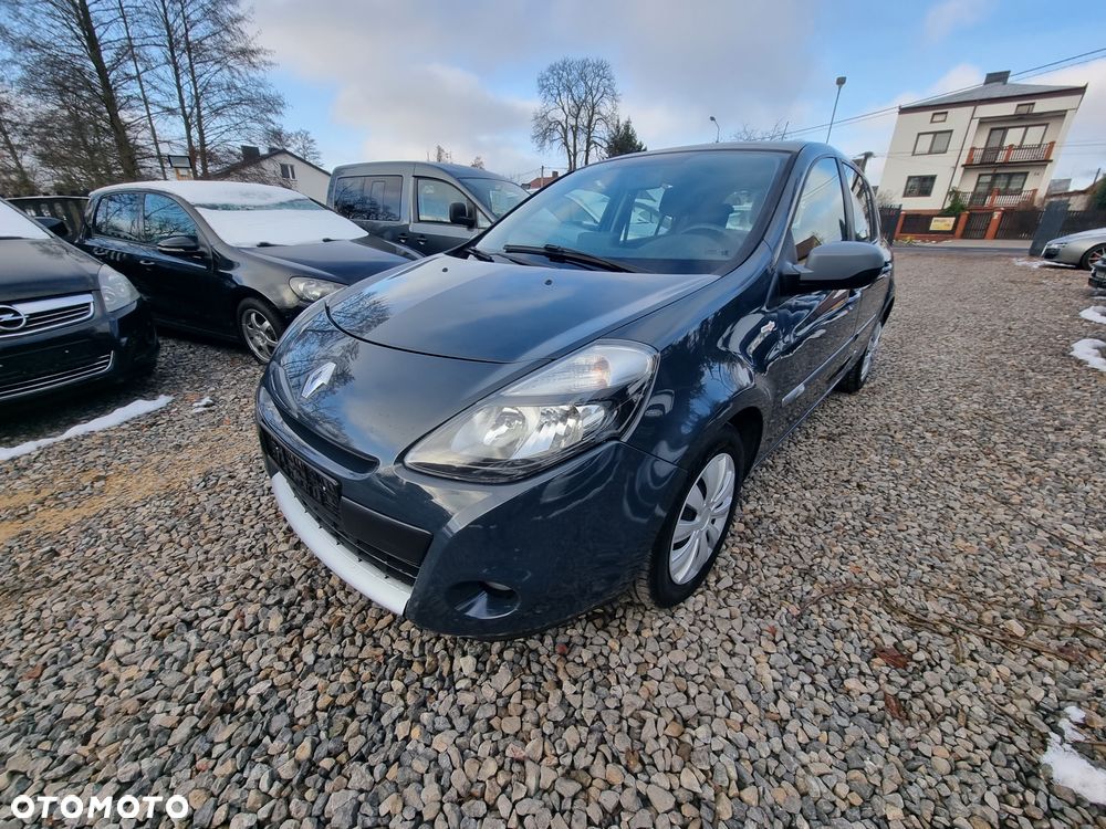 Renault Clio 1.2 16V 75 Yahoo - 8